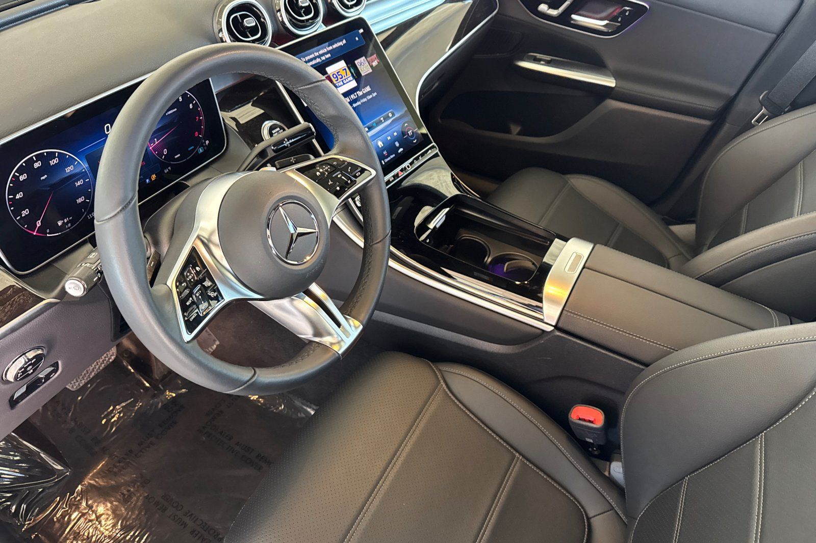 Used 2026 Mercedes-Benz GLC 300 4MATIC image 10