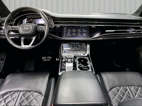 Used 2021 Audi SQ7 Premium Plus w/ Executive Package AWD/4WD image 7