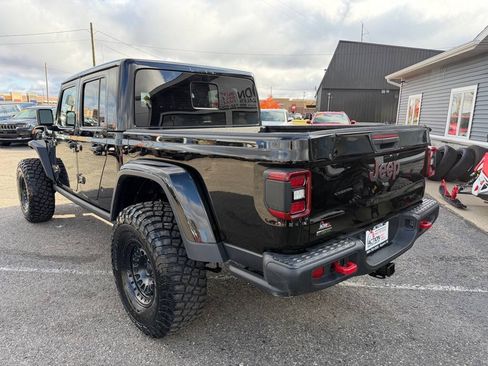 Used 2021 Jeep Gladiator Rubicon w/ Dual Top Group AWD/4WD image 3