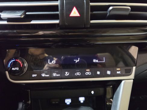 Used 2023 Kia Seltos EX AWD/4WD image 17