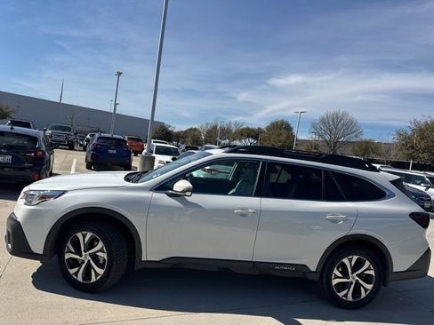 Used 2022 Subaru Outback Limited w/ Popular Package #2 image 6