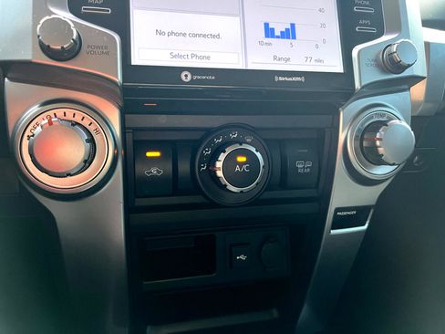 Used 2021 Toyota 4Runner SR5 image 28