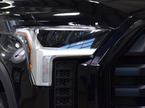 Used 2023 Toyota Tundra SR5 image 12