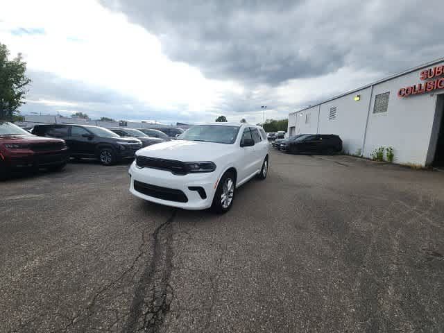 Certified 2025 Dodge Durango GT AWD/4WD image 3