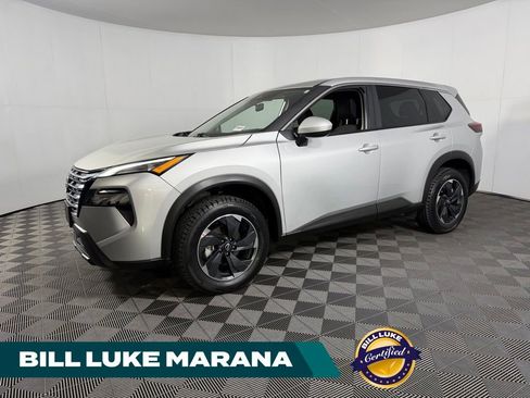 Used 2025 Nissan Rogue SV FWD image 1
