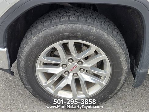 Used 2021 GMC Sierra 1500 SLT AWD/4WD image 16
