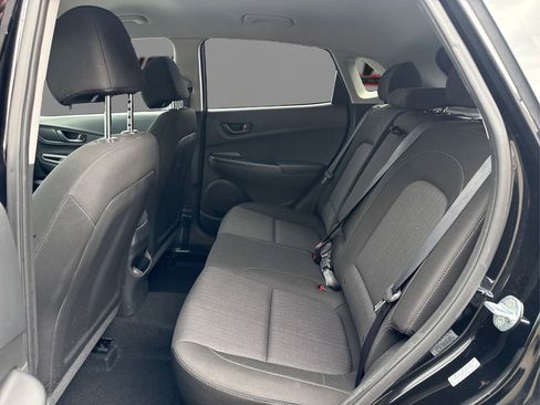 Used 2023 Hyundai Kona SEL image 10