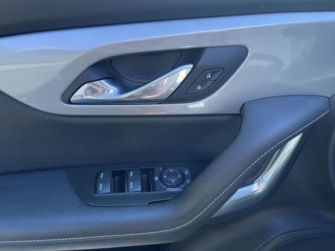 Used 2025 Chevrolet Blazer LT image 23