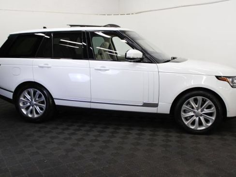 Used 2016 Land Rover Range Rover HSE AWD/4WD image 4
