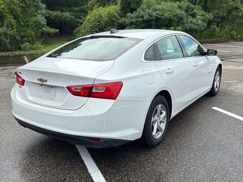 Used 2018 Chevrolet Malibu LS FWD image 5