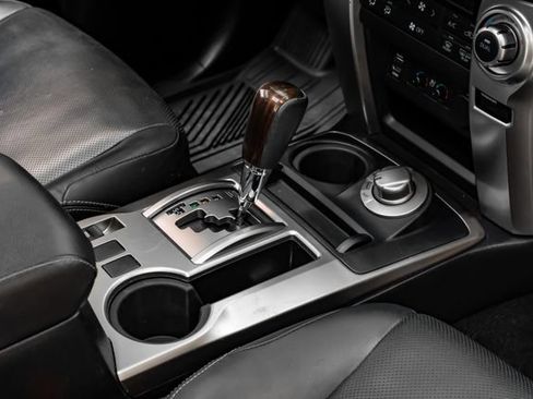 Used 2019 Toyota 4Runner Limited AWD/4WD image 26