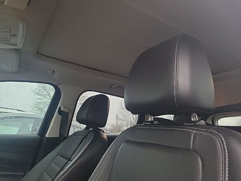 Used 2017 Ford Escape Titanium w/ Equipment Group 301A image 4