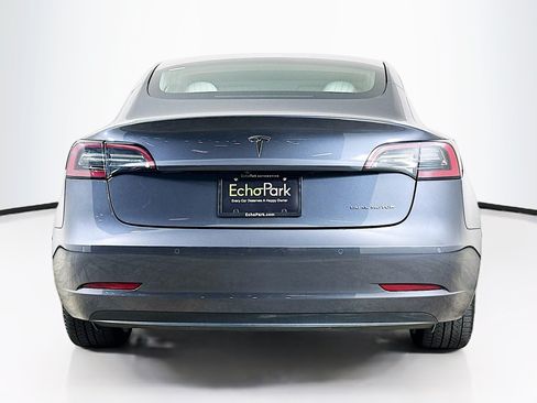 Used 2018 Tesla Model 3 Long Range AWD/4WD image 7