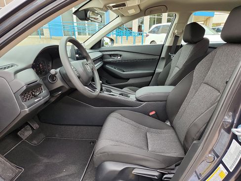 New 2026 Honda Accord LX image 10