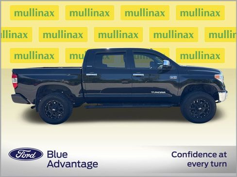 Used 2017 Toyota Tundra Limited w/ Limited Premium Package AWD/4WD image 2