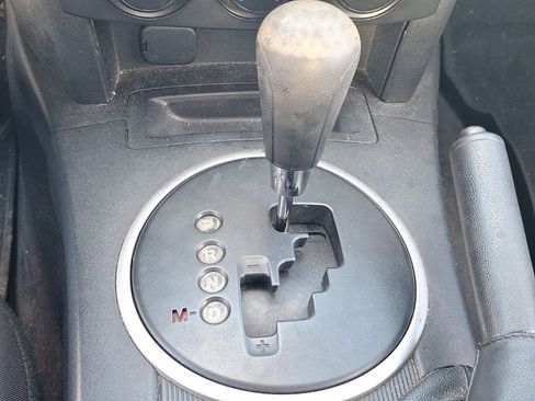 Used 2006 MAZDA MX-5 Miata Touring image 17