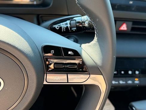 New 2026 Hyundai Elantra Sport FWD image 22