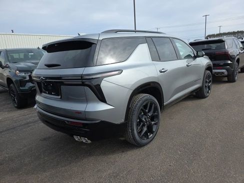 New 2026 Chevrolet Traverse RS image 15