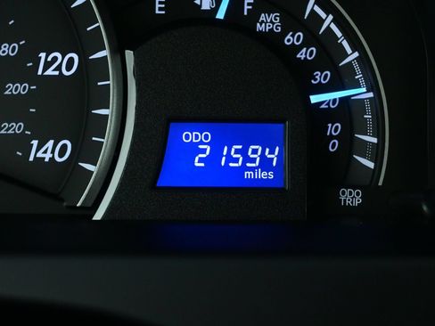 Used 2014 Toyota Camry LE FWD image 24