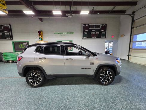 Used 2019 Jeep Compass Trailhawk w/ Leather Interior Group image 5