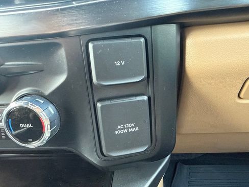 Used 2023 Ford F250 Lariat w/ Black Appearance Package AWD/4WD image 29