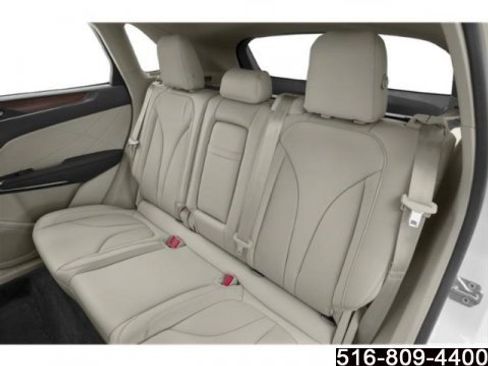 Used 2019 Lincoln MKC Select w/ Select Plus Package image 14