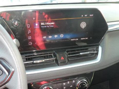 Used 2024 Chevrolet TrailBlazer LT image 22