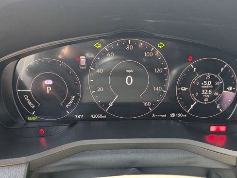 Used 2024 MAZDA CX-90 Plug-In Hybrid w/ Premium Plus AWD/4WD image 25