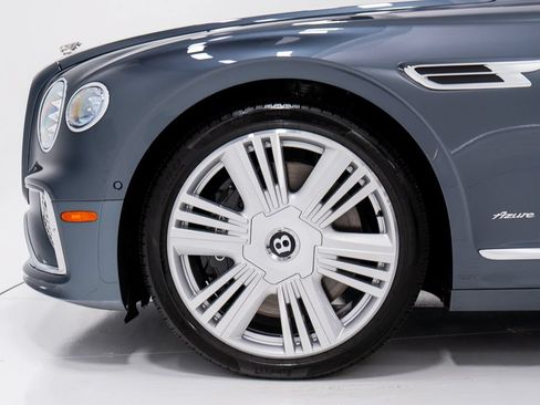 Used 2026 Bentley Flying Spur Plug-In Hybrid AWD/4WD image 41
