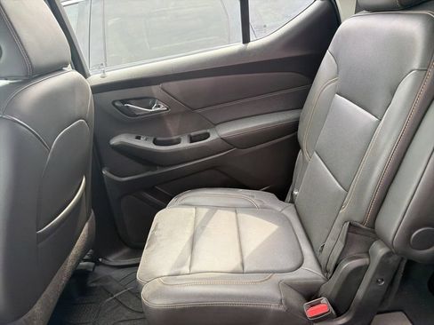 Used 2021 Chevrolet Traverse Premier w/ LPO, Floor Liner Package FWD image 36
