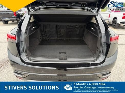 Used 2023 Buick Envision Essence w/ Sport Touring Package AWD/4WD image 10