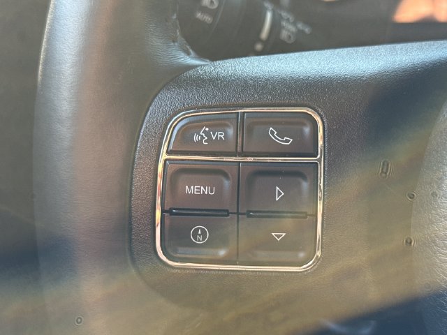 Used 2016 Jeep Wrangler Unlimited Sahara w/ Connectivity Group AWD/4WD image 29