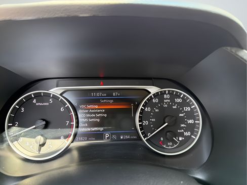 Used 2025 Nissan Sentra SV FWD image 25