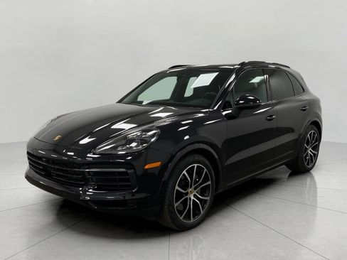 Used 2020 Porsche Cayenne S image 1