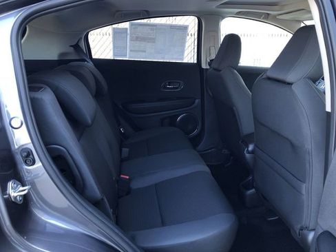 Certified 2021 Honda HR-V EX image 12