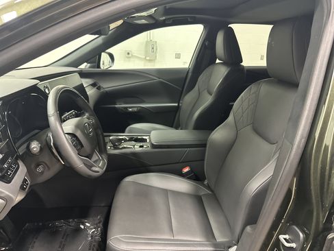 Used 2024 Lexus RX 350 Premium w/ Accessory Package (K3) FWD image 16