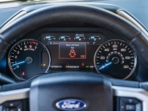 Used 2017 Ford F150 Lariat image 26