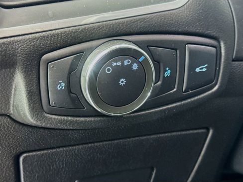 Used 2016 Ford Edge Titanium w/ Equipment Group 302A image 10