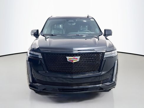 Used 2024 Cadillac Escalade Sport Platinum AWD/4WD image 2