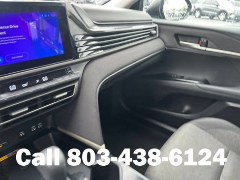 Used 2025 Toyota Camry LE FWD image 25