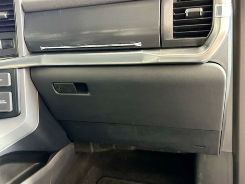 Used 2023 Ford F150 Lariat AWD/4WD image 35