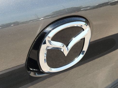 New 2026 MAZDA MAZDA3 2.5 S Hatchback w/ Premium Pkg FWD image 11