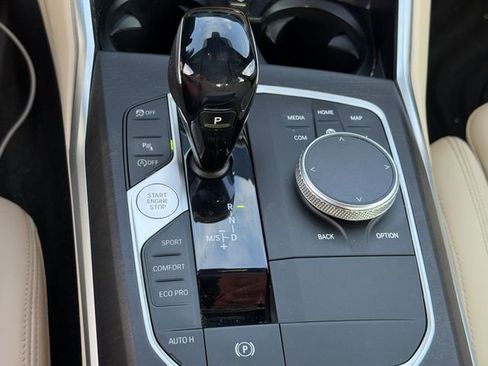 Used 2020 BMW 330i xDrive Sedan w/ Premium Package image 23