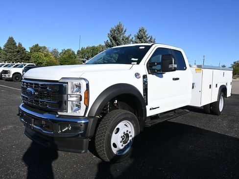 New 2026 Ford F450 XL w/ XL Chrome Package image 10