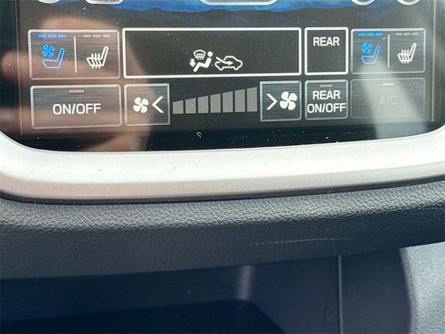 New 2025 Subaru Ascent Touring w/ Popular Package #2 image 19