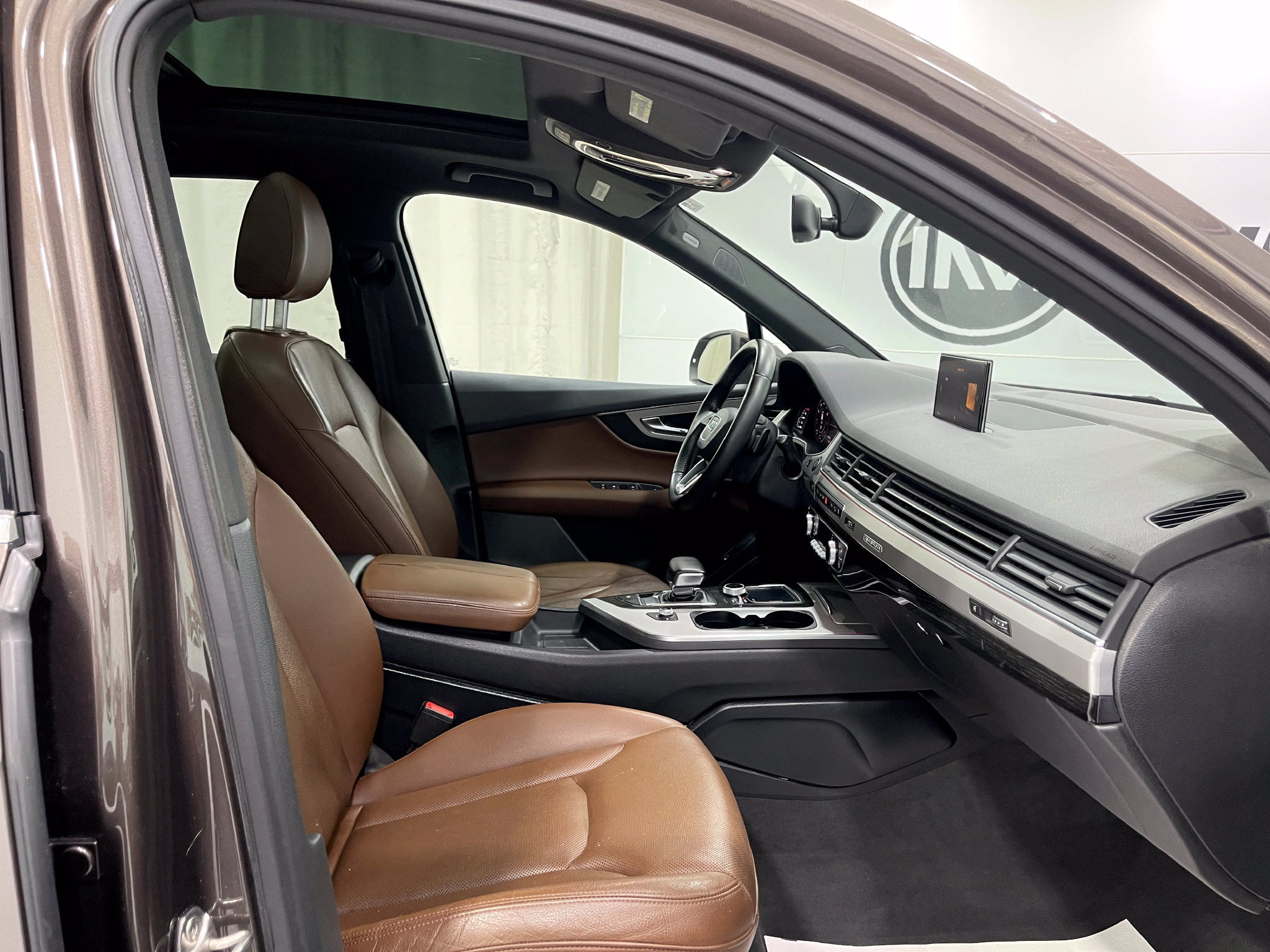 Used 2017 Audi Q7 3.0T Prestige AWD/4WD image 34