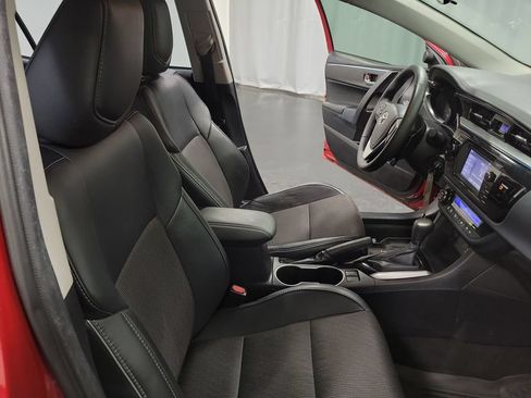 Used 2015 Toyota Corolla S FWD image 21
