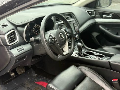 Used 2017 Nissan Maxima 3.5 SV image 24