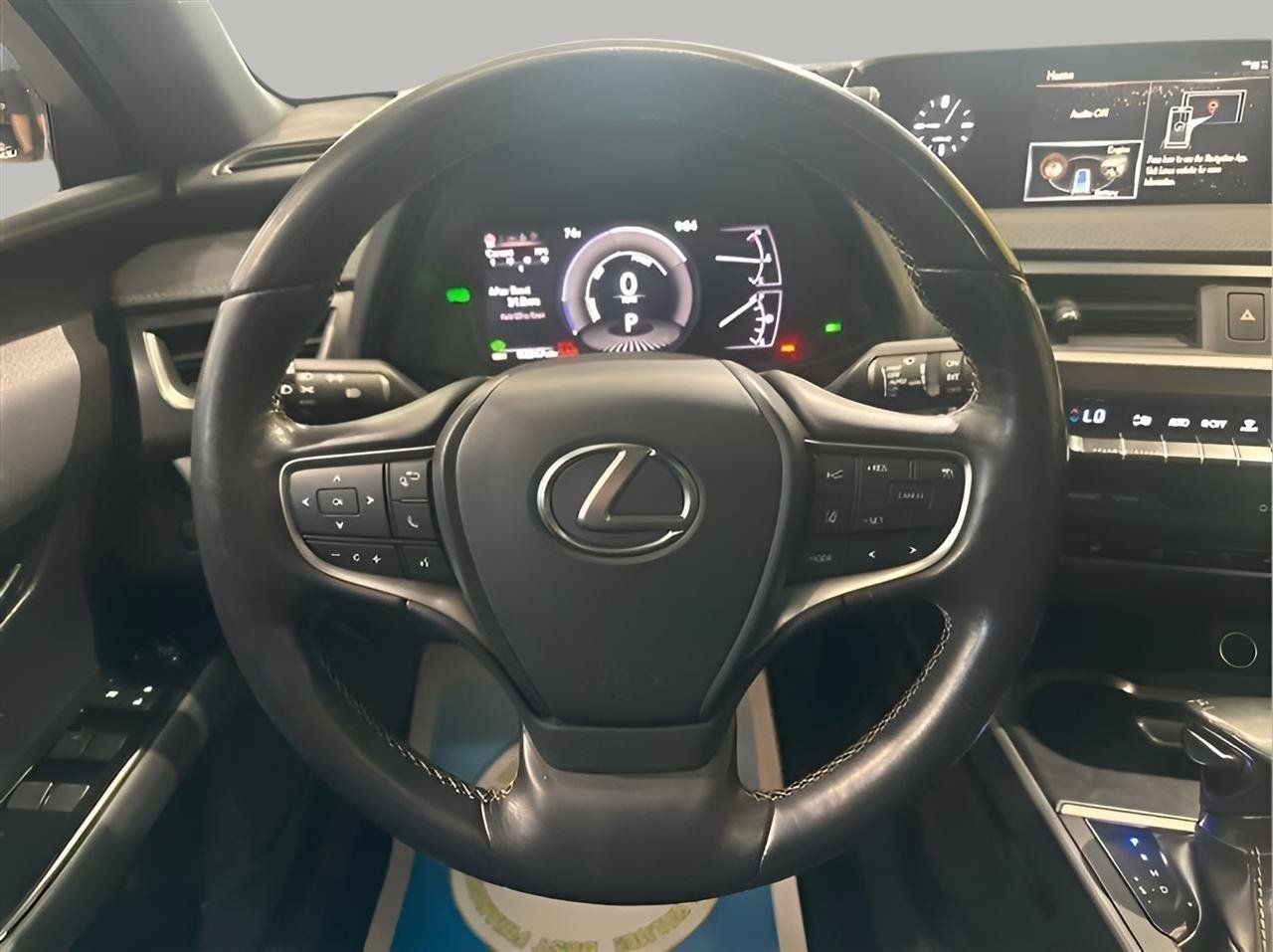 Used 2019 Lexus UX 250h w/ Premium Package AWD/4WD image 15