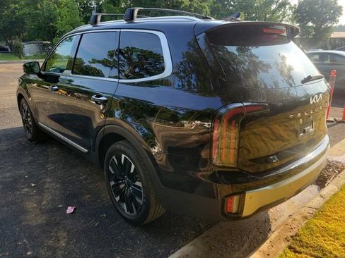 Used 2023 Kia Telluride SX FWD image 7